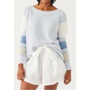 Mersea Camden Striped Beach Crewneck Sweater Blue Buttons one size medium